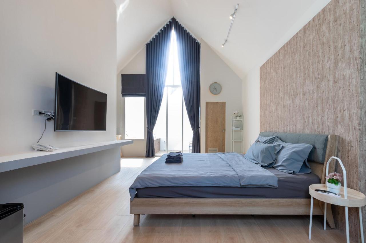 Apartamento Nidhra นิทรา Ban Lat Krachaeng Exterior foto
