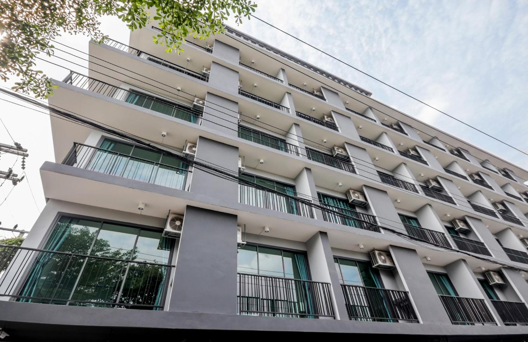 Apartamento Nidhra นิทรา Ban Lat Krachaeng Exterior foto