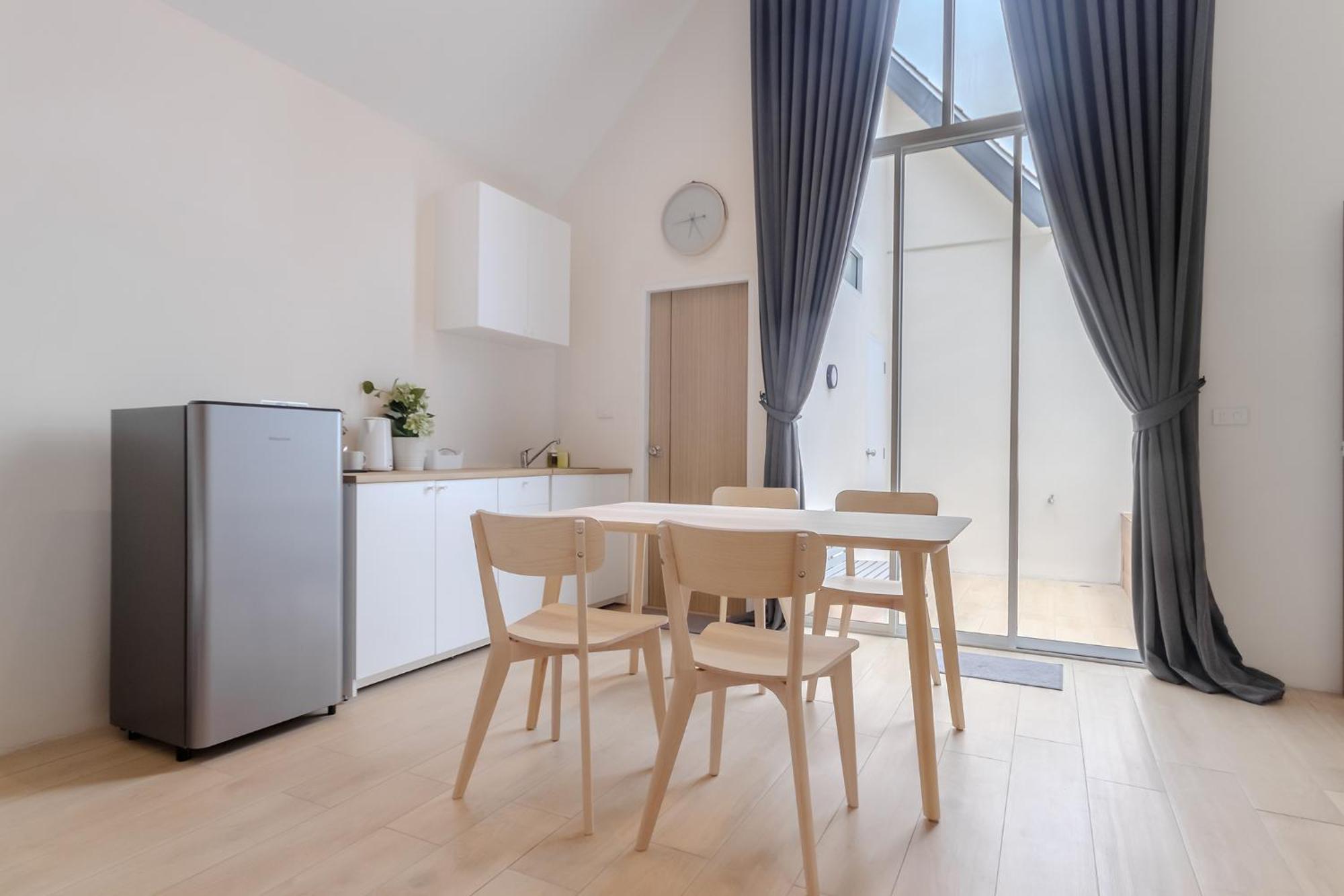 Apartamento Nidhra นิทรา Ban Lat Krachaeng Exterior foto
